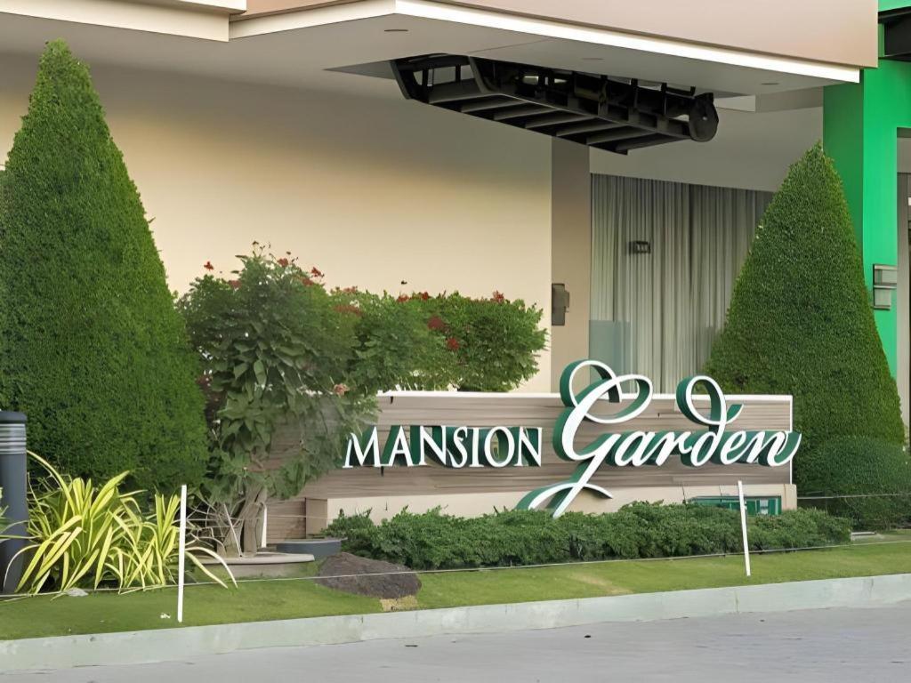 Mansion Garden Hotel Olongapo Exterior photo